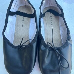 Danskin Black Ballet Flats size 2